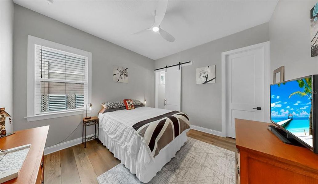 Furnished interior view inside a new home in , Apollo Beach (Image 4).