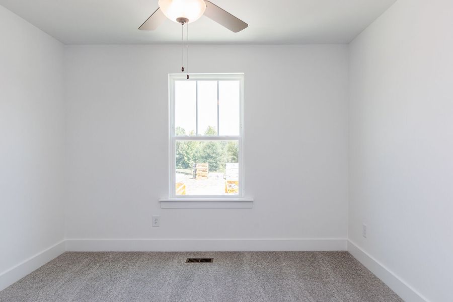 Spacious, unfurnished interior of a new home in Vaughan Farms, Angier (Image 20).