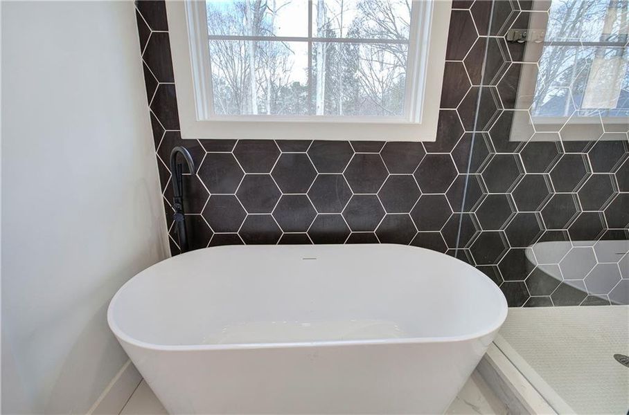 Close-up of interior finishes inside a home in , Cartersville (Image 19).