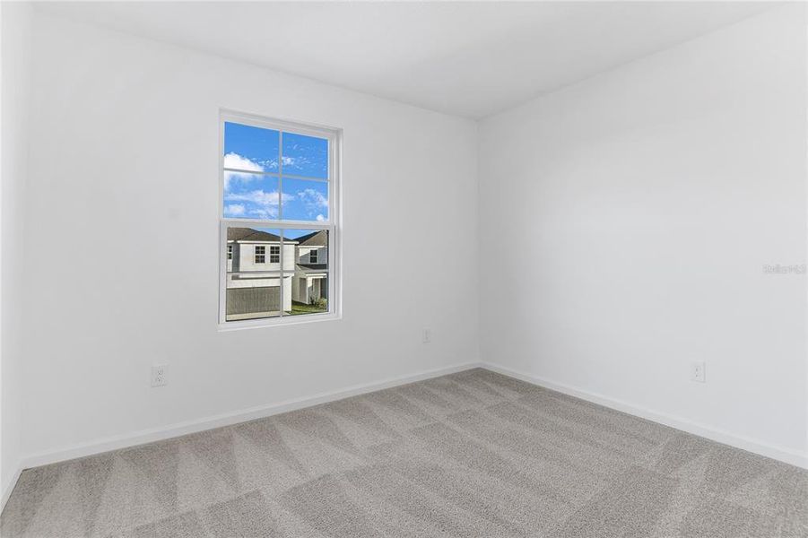 Spacious, unfurnished interior of a new home in Seasons at Aurora Oaks, Ocala (Image 20).