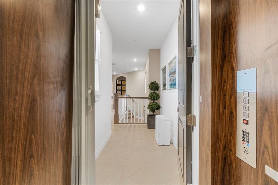 Furnished interior view inside a new home in , Punta Gorda (Image 40). Furnished interior view inside a new home in , Punta Gorda (Image 40).
