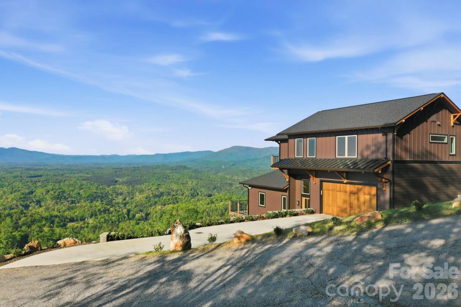 Image 39 of a home in .