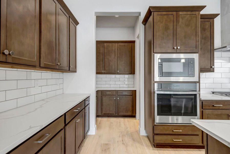 Furnished interior view inside a new home in Legends at Thunderbird, Glendale (Image 32). Furnished interior view inside a new home in Legends at Thunderbird, Glendale (Image 32).