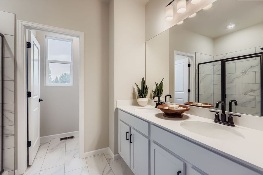 2,253sf New Home in Windsor, CO. - Slide 19 2,253sf New Home in Windsor, CO. - Slide 19