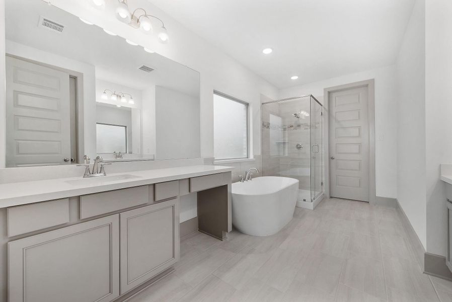 Furnished interior view inside a new home in ARTAVIA®, Conroe (Image 12).