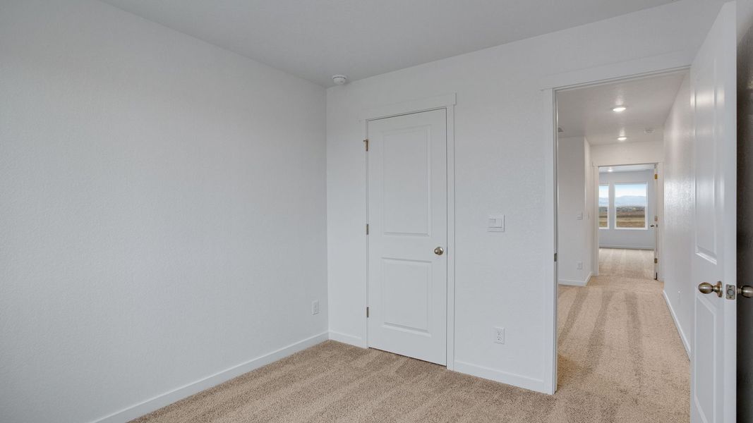 Spacious, unfurnished interior of a new home in Tailholt, Severance (Image 22).