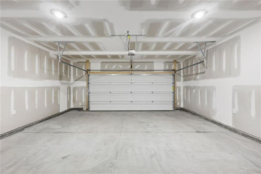 Image 68 of a home in Westmont Preserve.