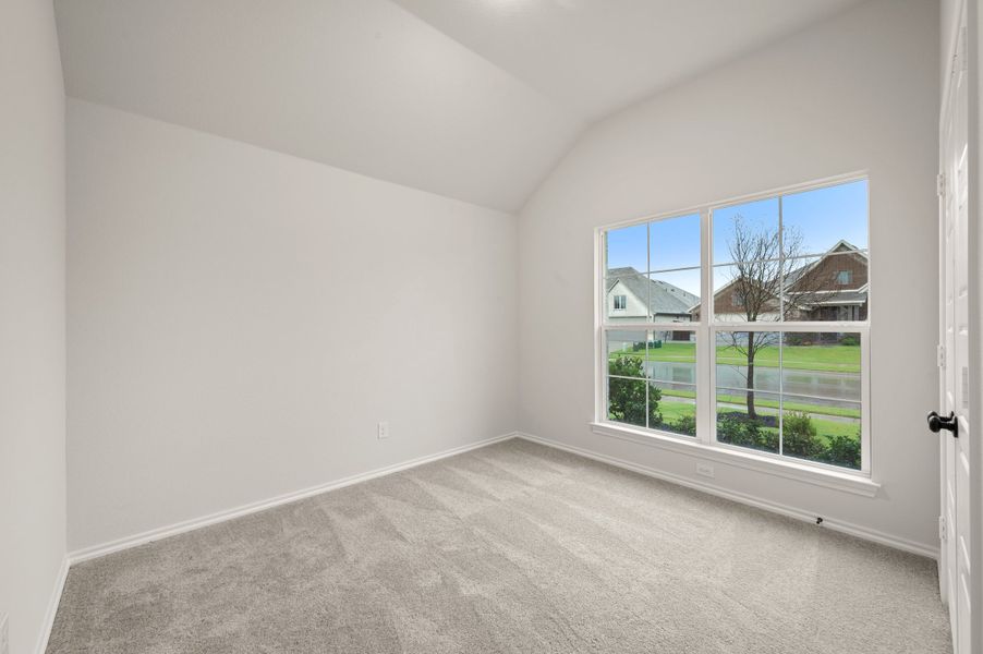 Spacious, unfurnished interior of a new home in Chisholm Hills, Cleburne (Image 22).