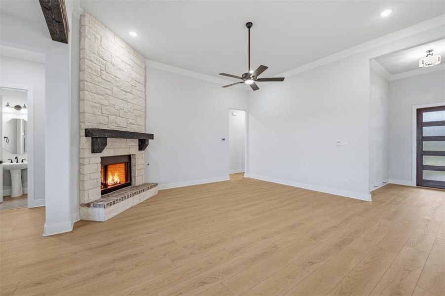 Spacious, unfurnished interior of a new home in Creekview Addition, Van Alstyne (Image 13).