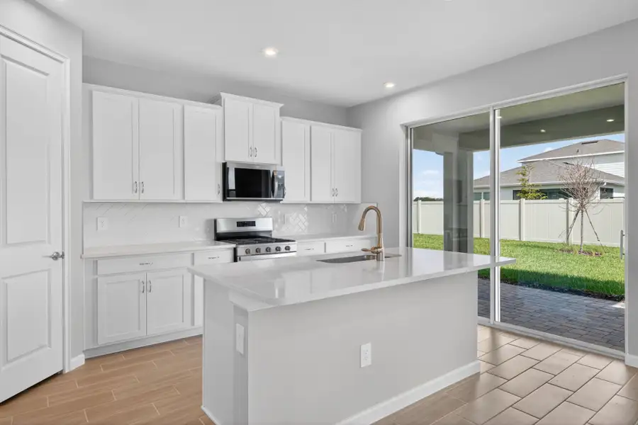 Furnished interior view inside a new home in Crosswind Ranch, Parrish (Image 4).