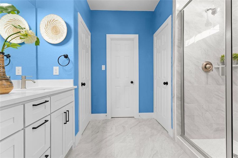 Furnished interior view inside a new home in , Bonham (Image 10).