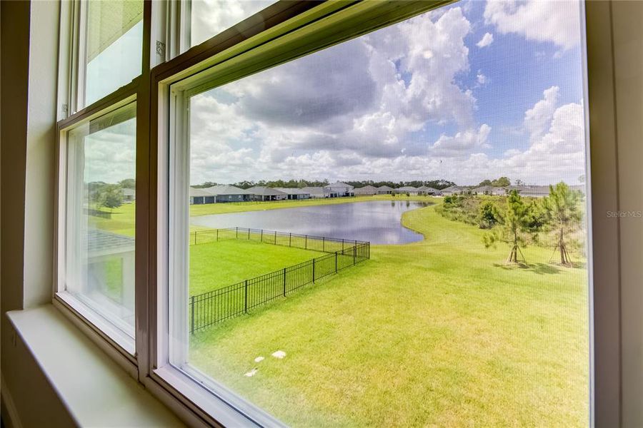 Spacious, unfurnished interior of a new home in Aviary at Rutland Ranch, Parrish (Image 21).