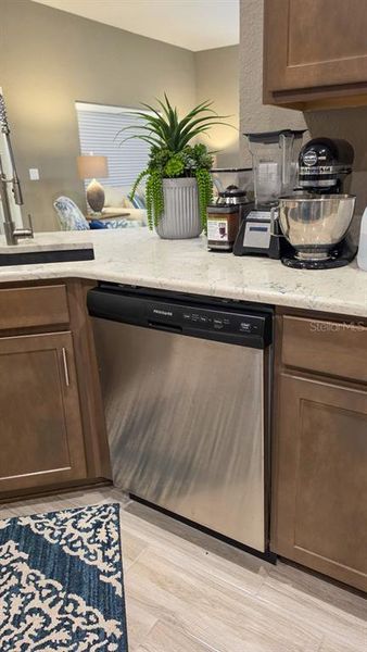 Close-up of interior finishes inside a home in , Homosassa (Image 24).