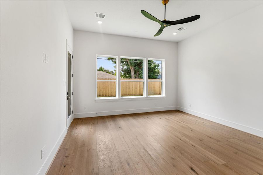 PRIMARY BEDROOM PRIMARY BEDROOM