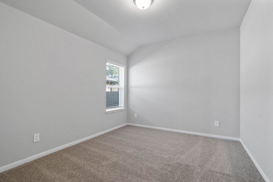 Spacious, unfurnished interior of a new home in Montgomery Ridge, Montgomery (Image 24).
