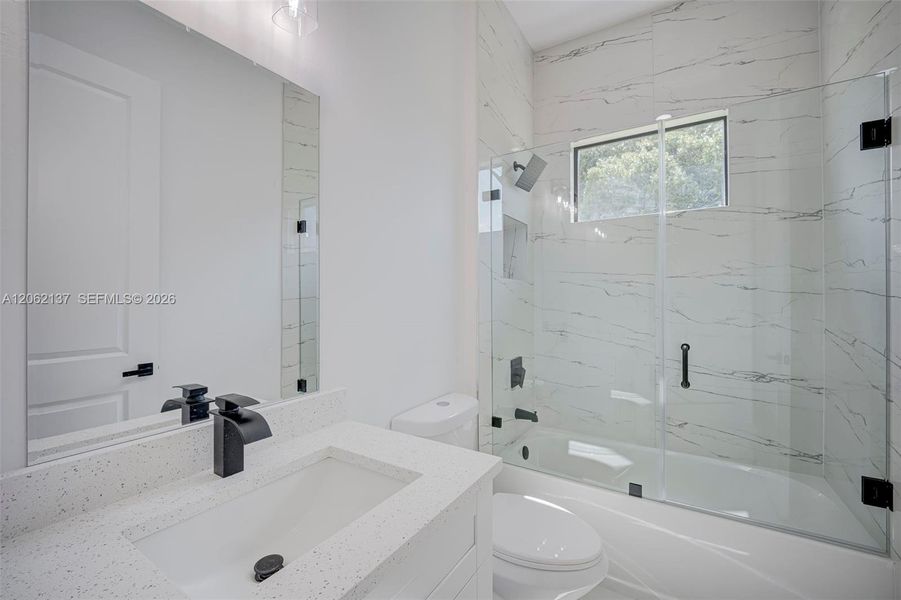 Furnished interior view inside a new home in , Lehigh Acres (Image 9).