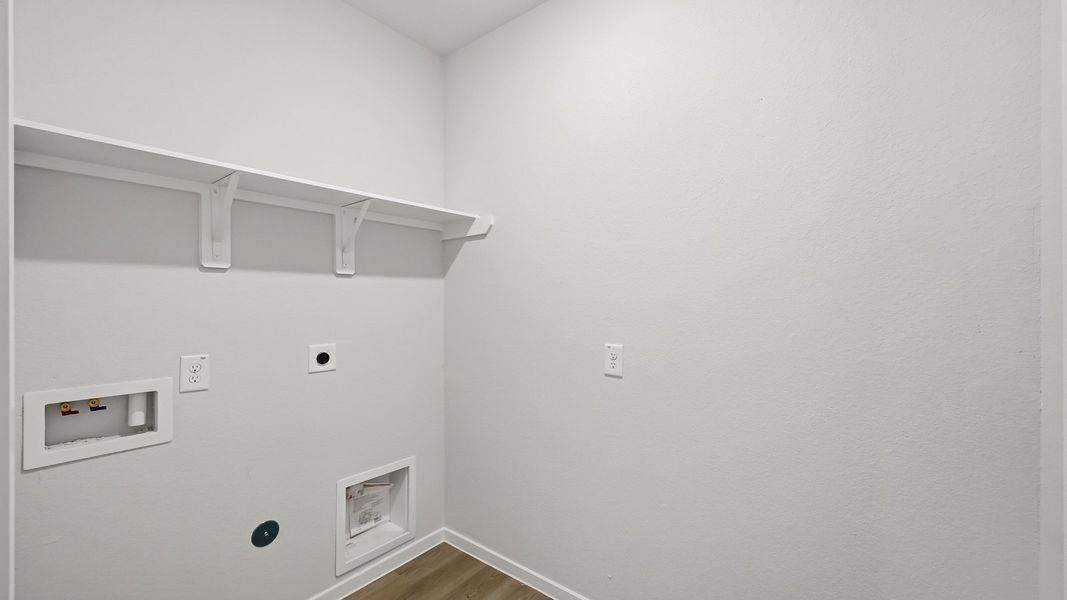 Spacious, unfurnished interior of a new home in Maple Woods, Hockley (Image 24). Spacious, unfurnished interior of a new home in Maple Woods, Hockley (Image 24).