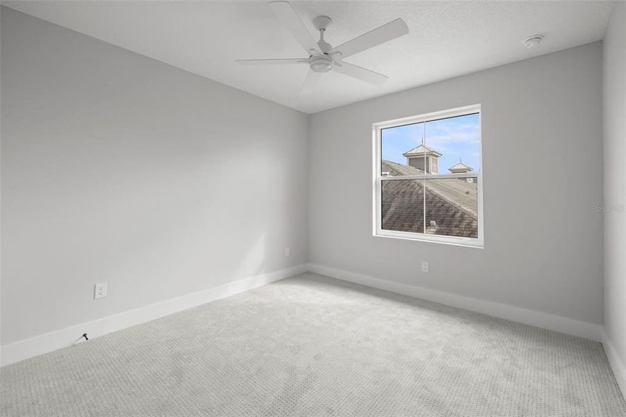 Spacious, unfurnished interior of a new home in , Tampa (Image 16).