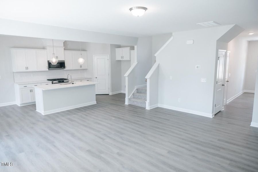 Image 24 of a home in Gregory Village.