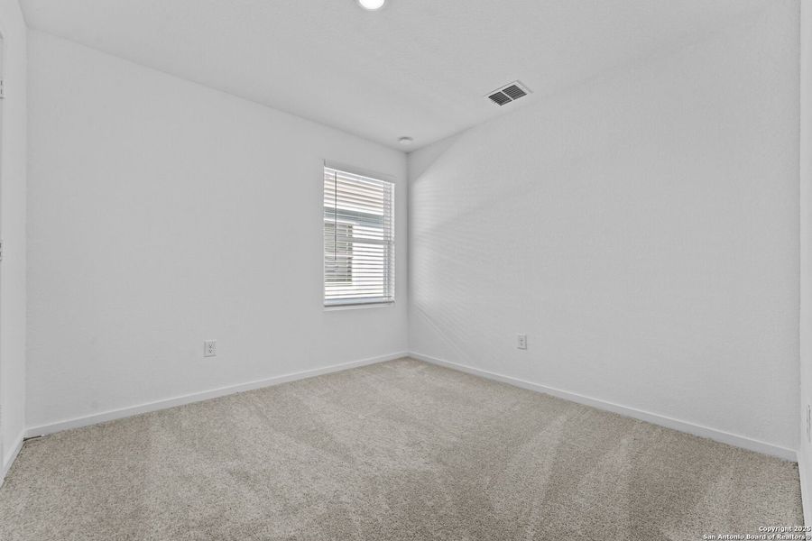 Spacious, unfurnished interior of a new home in Torian Village: Belmar Collection, San Antonio (Image 21).