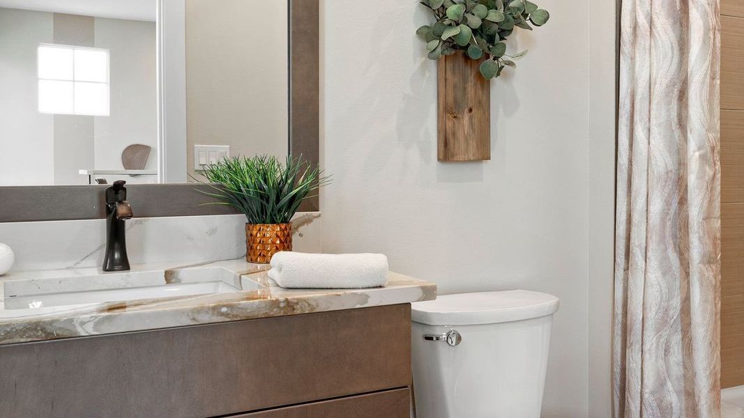 Representative interior finishes for a home built from the Lila by Kolter Homes in The Cove at Park Trace, Stuart (Image 21).
