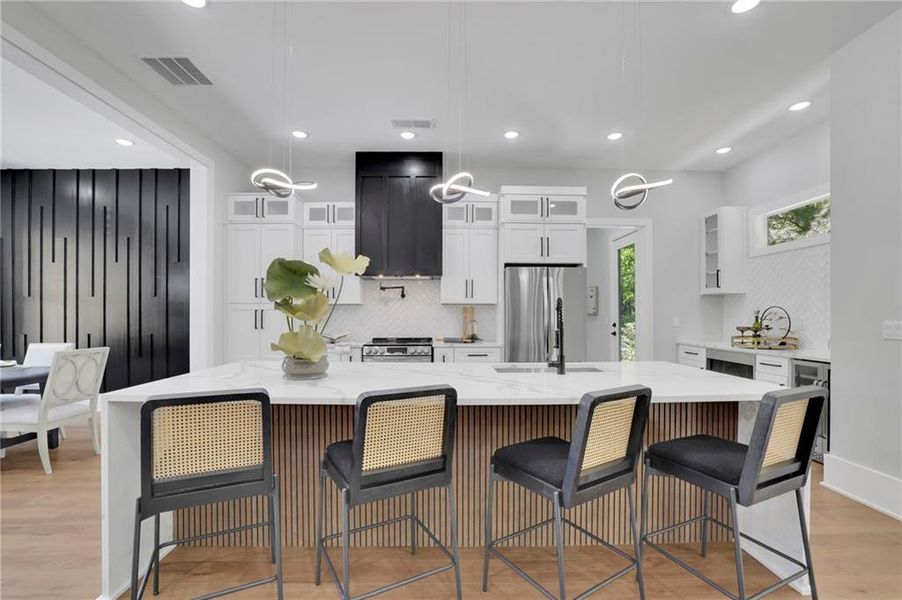 Furnished interior view inside a new home in , Kennesaw (Image 15).