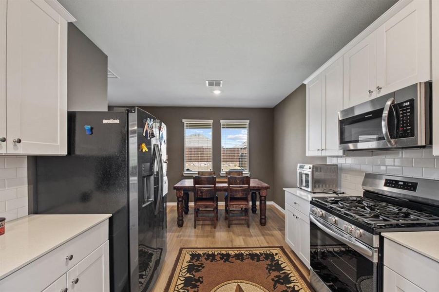 Furnished interior view inside a new home in Eastland, Crandall (Image 10).