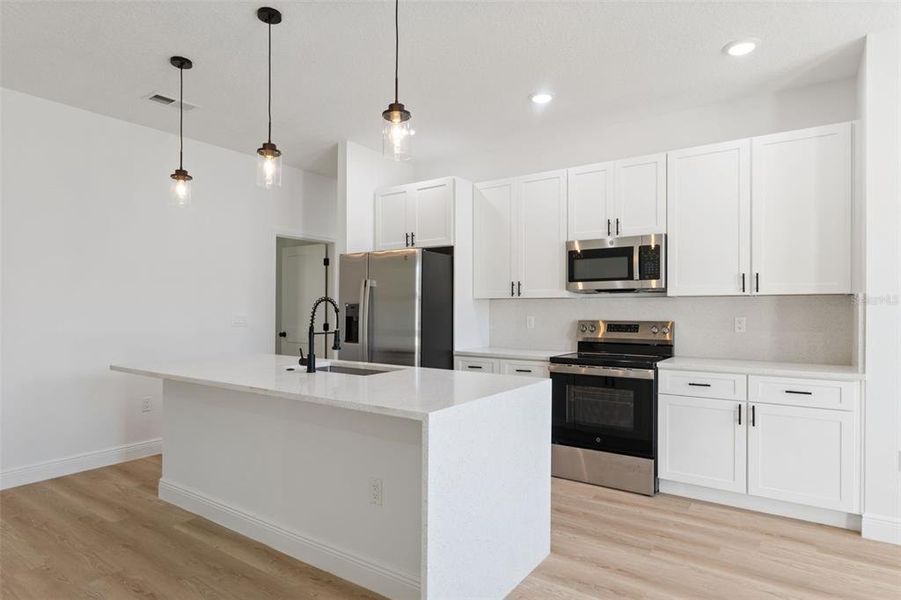 Furnished interior view inside a new home in , Ocala (Image 8).