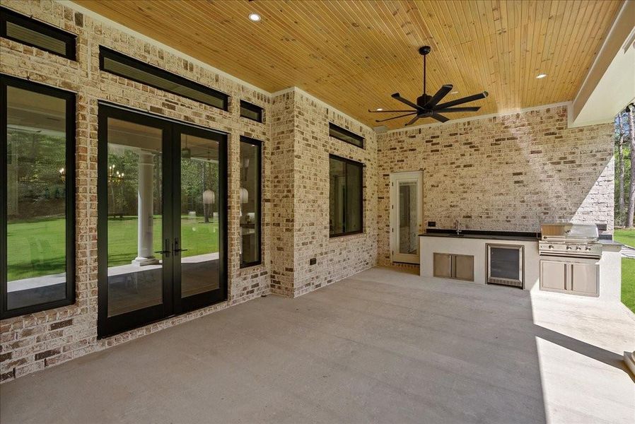Exterior details and patio area of a home in , Montgomery (Image 28).
