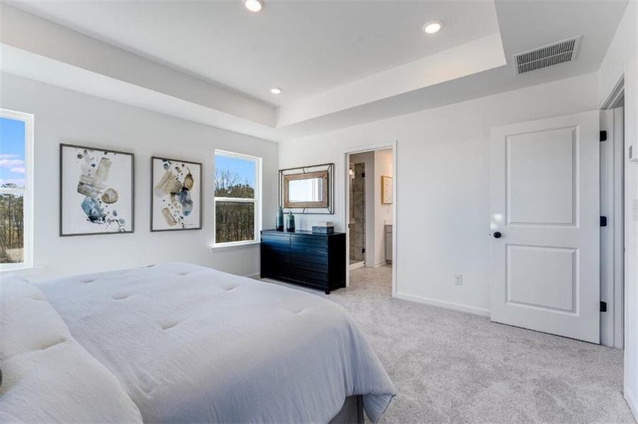 Furnished interior view inside a new home in Rosewood Farm, Lawrenceville (Image 7).