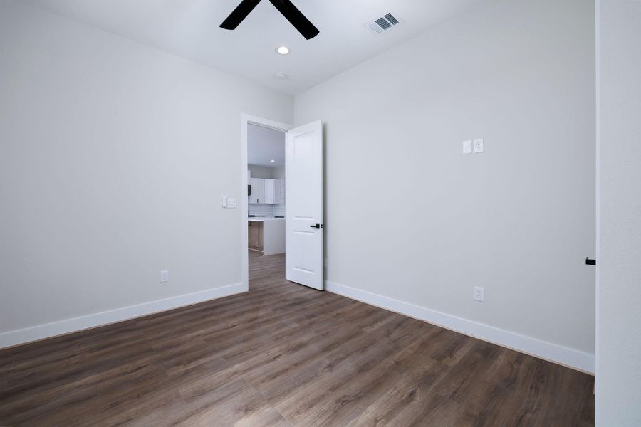 Spacious, unfurnished interior of a new home in , Trinity (Image 22).