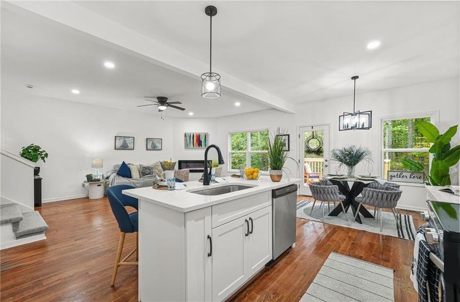 Furnished interior view inside a new home in , Gainesville (Image 6).