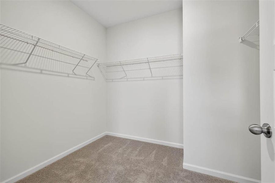 Spacious, unfurnished interior of a new home in Laurel Ridge, Rock Spring (Image 20).