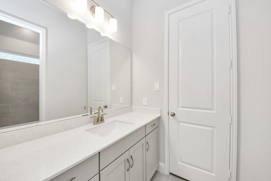 Furnished interior view inside a new home in ARTAVIA: Hilltop Collection, Conroe (Image 4). Furnished interior view inside a new home in ARTAVIA: Hilltop Collection, Conroe (Image 4).