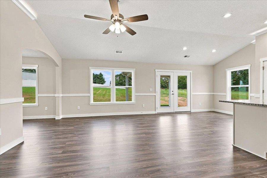Spacious, unfurnished interior of a new home in Davis Heights, Inman (Image 29).