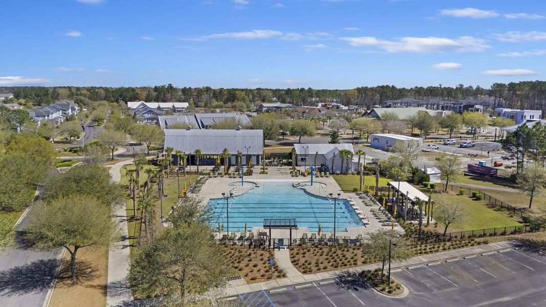 Community amenities in , Summerville (Image 56).