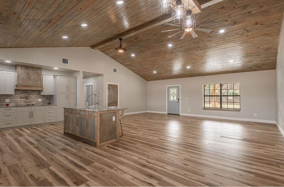 Image 33 of a home in .