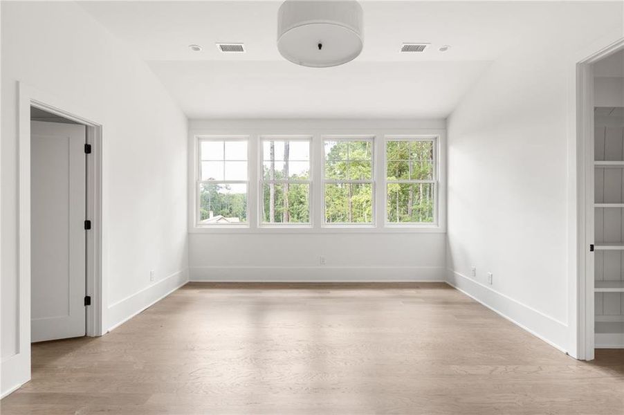 Spacious, unfurnished interior of a new home in , Chattahoochee Hills (Image 18). Spacious, unfurnished interior of a new home in , Chattahoochee Hills (Image 18).