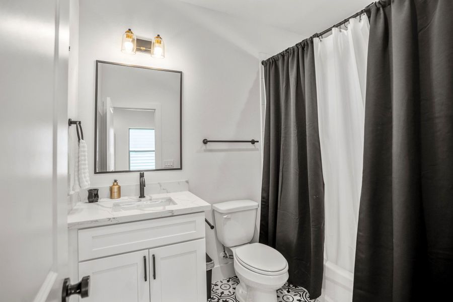 Every room in this home has an en-suite bathroom.