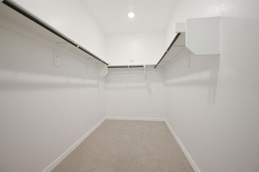 Photo is not of the actual home, but is an inspirational photo of builder’s model home and may depict options, furnishings, and/or decorator features that are not included. Photo is not of the actual home, but is an inspirational photo of builder’s model home and may depict options, furnishings, and/or decorator features that are not included.