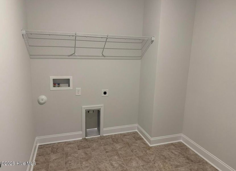 Spacious, unfurnished interior of a new home in Summer Place, Grimesland (Image 13).