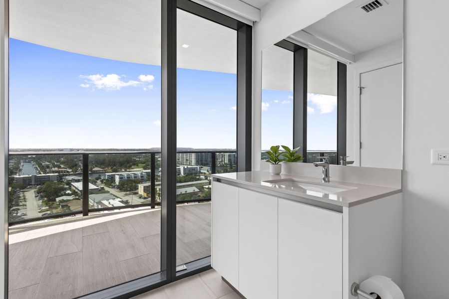 30-web-or-mls-_BWP6444