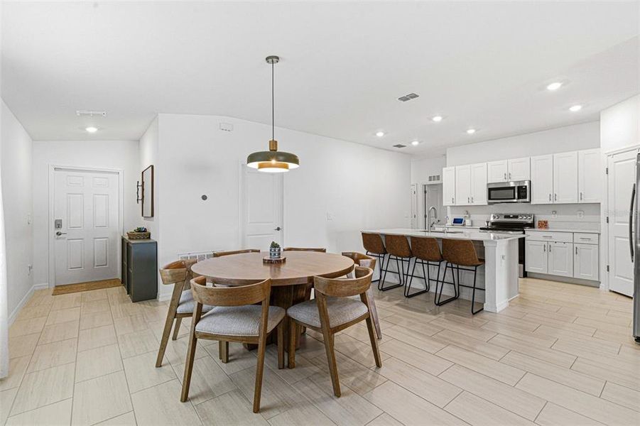 Furnished interior view inside a new home in North Park Isle, Plant City (Image 9).