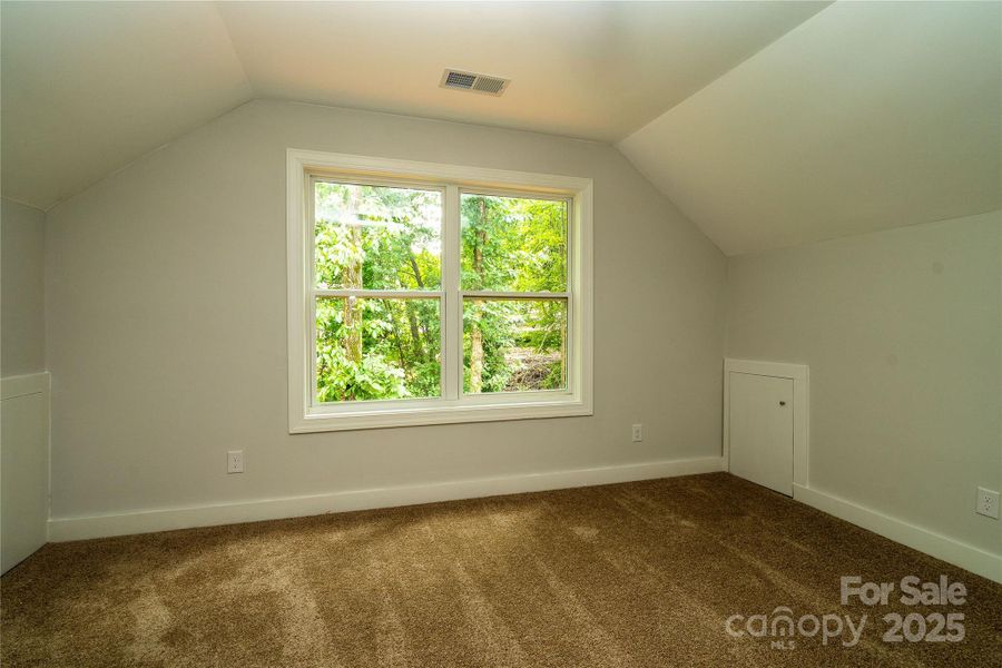 Spacious, unfurnished interior of a new home in , Hickory (Image 21).