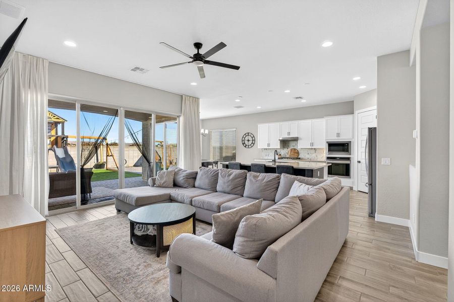 9-web-or-mls-44- E Pegasus Pkwy