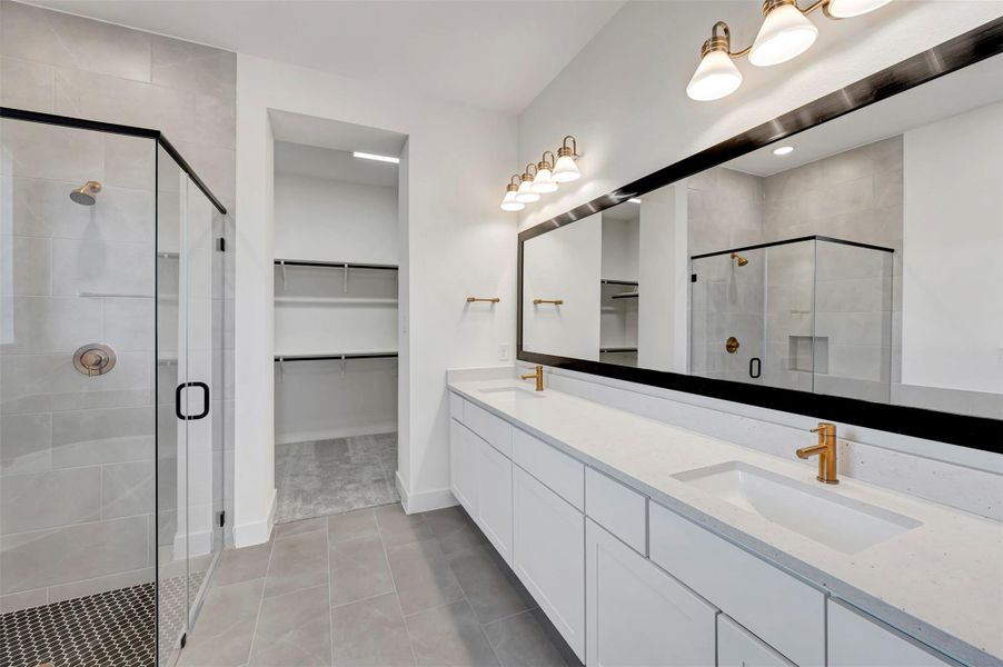 Furnished interior view inside a new home in ARTAVIA 50' Homesites, Conroe (Image 9). Furnished interior view inside a new home in ARTAVIA 50' Homesites, Conroe (Image 9).