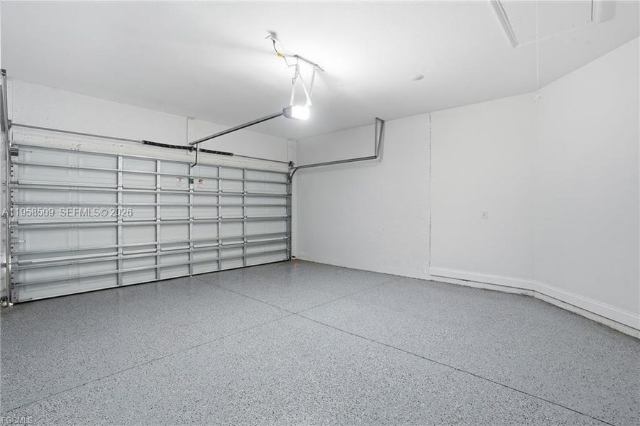 Spacious, unfurnished interior of a new home in , Labelle (Image 25).