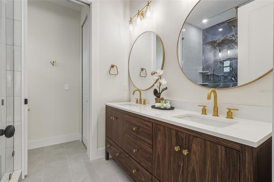 Furnished interior view inside a new home in , Tampa (Image 9).