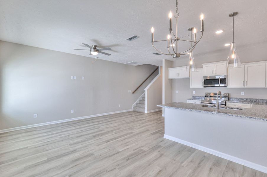 Spacious, unfurnished interior of a new home in Legacy Preserve, Tullahoma (Image 18).