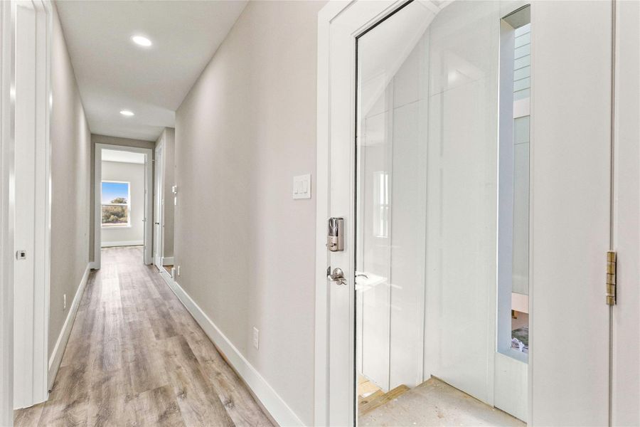 Spacious, unfurnished interior of a new home in , Matagorda (Image 29).